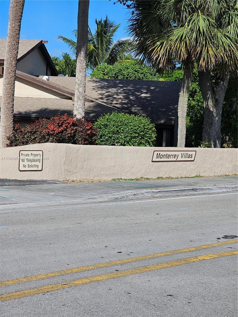 Picture of 7017 SW 105Th Ct # 7017, Miami FL 33173