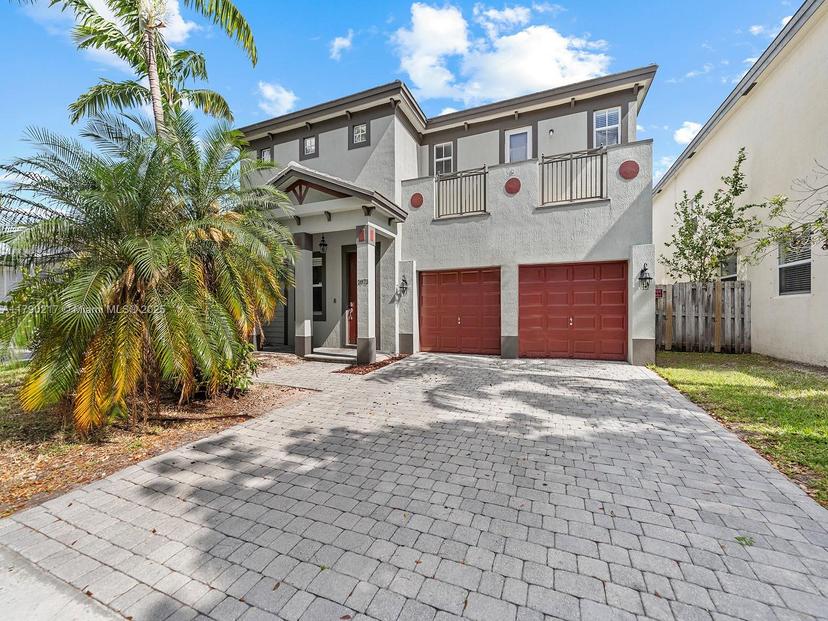 Picture of 2873 NE 1St Dr, Homestead FL 33033