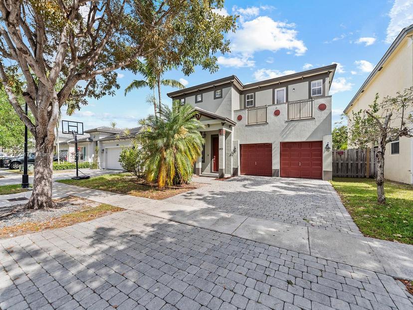 Picture of 2873 NE 1St Dr, Homestead FL 33033