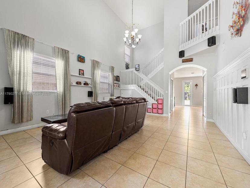 Picture of 2873 NE 1St Dr, Homestead FL 33033