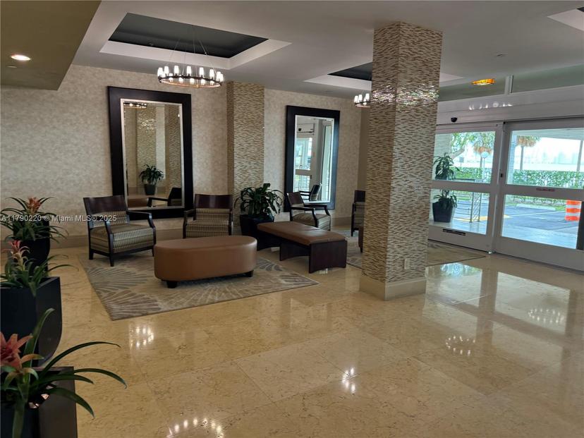 Picture of 1420 Brickell Bay Dr, Miami FL 33131