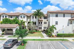 Picture of 10620 NW 88Th St # 217, Doral, FL 33178