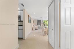 Picture of 3401 N Country Club Dr # 311, Aventura, FL 33180