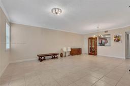 Picture of 7540 SW 102Nd St # 208, Pinecrest, FL 33156