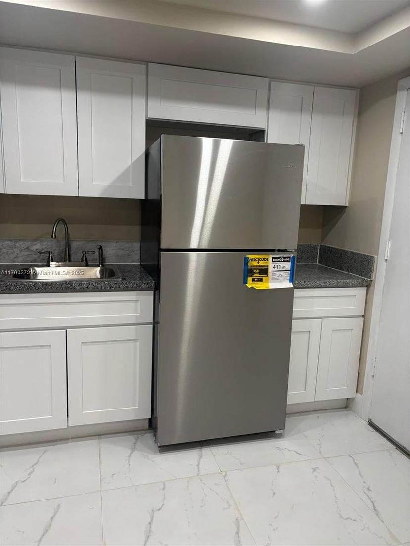 Picture of 1551 NE Miami Gardens Dr # 222, Miami FL 33179