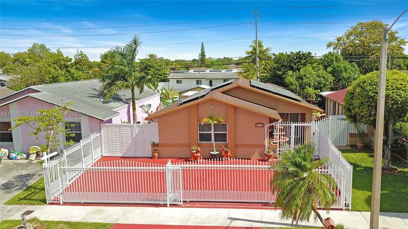 Picture of 11879 SW 208Th Ter, Miami FL 33177