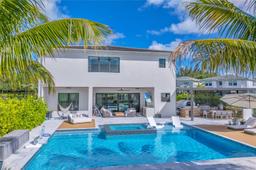 Picture of 17497 Sparkling River Rd, Boca Raton, FL 33496