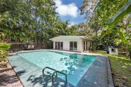 Picture of 3700 Loquat Ave, Miami, FL 33133