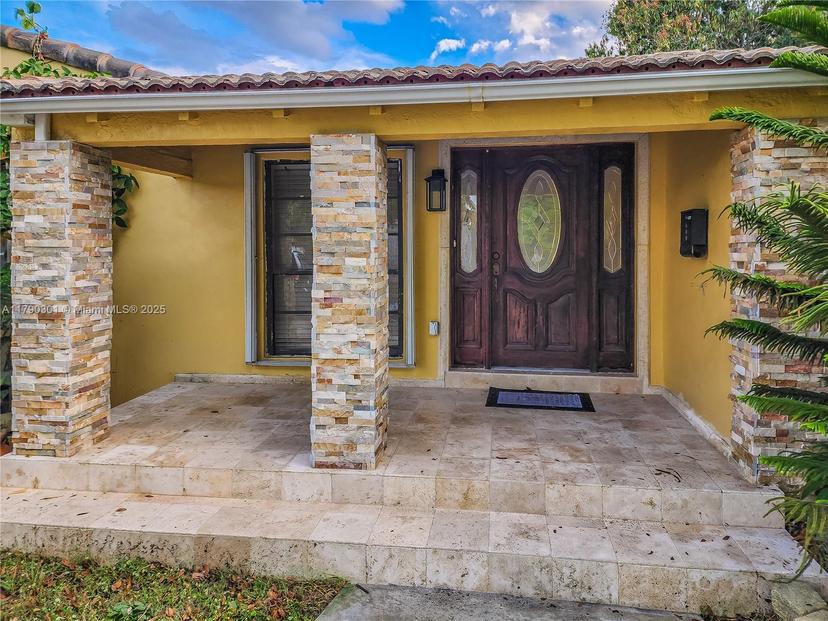 Picture of 4610 SW 3Rd St, Miami FL 33134