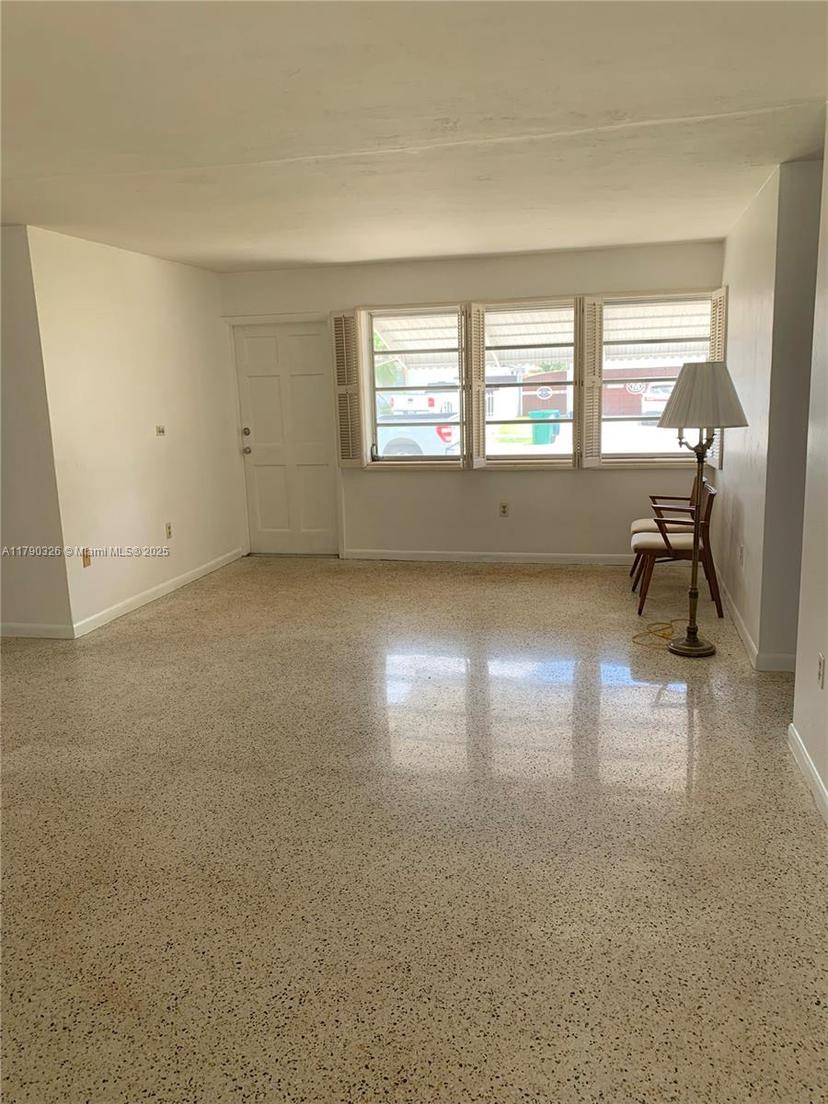 Picture of 4850 SW 93Rd Ct, Miami FL 33165