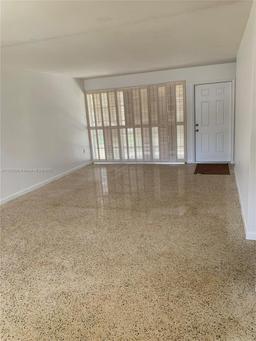 Picture of 4850 SW 93Rd Ct, Miami, FL 33165