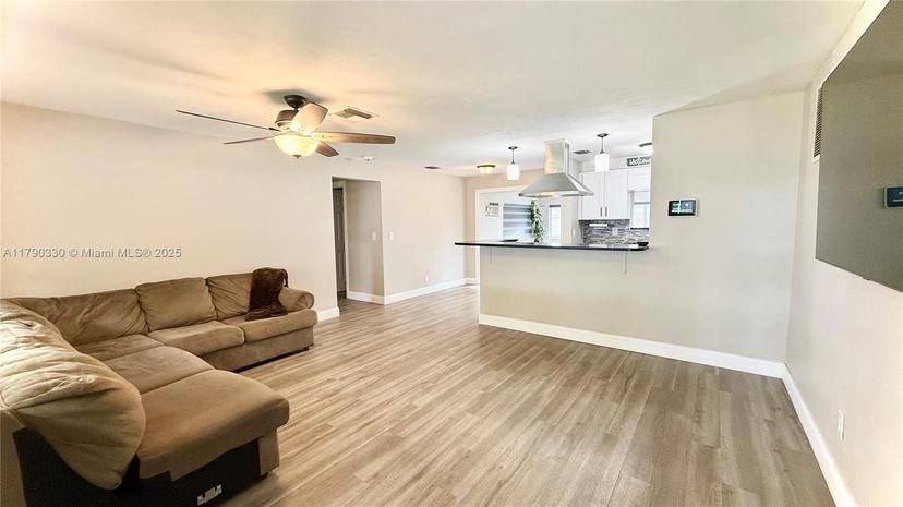 Picture of 5107 SW 92Nd Ave, Cooper City FL 33328