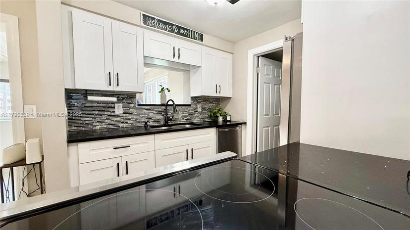 Picture of 5107 SW 92Nd Ave, Cooper City FL 33328