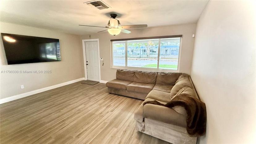 Picture of 5107 SW 92Nd Ave, Cooper City FL 33328