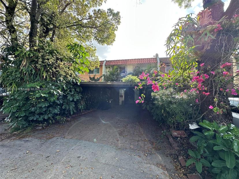 Picture of 7170 W 3Rd Ave, Hialeah FL 33014