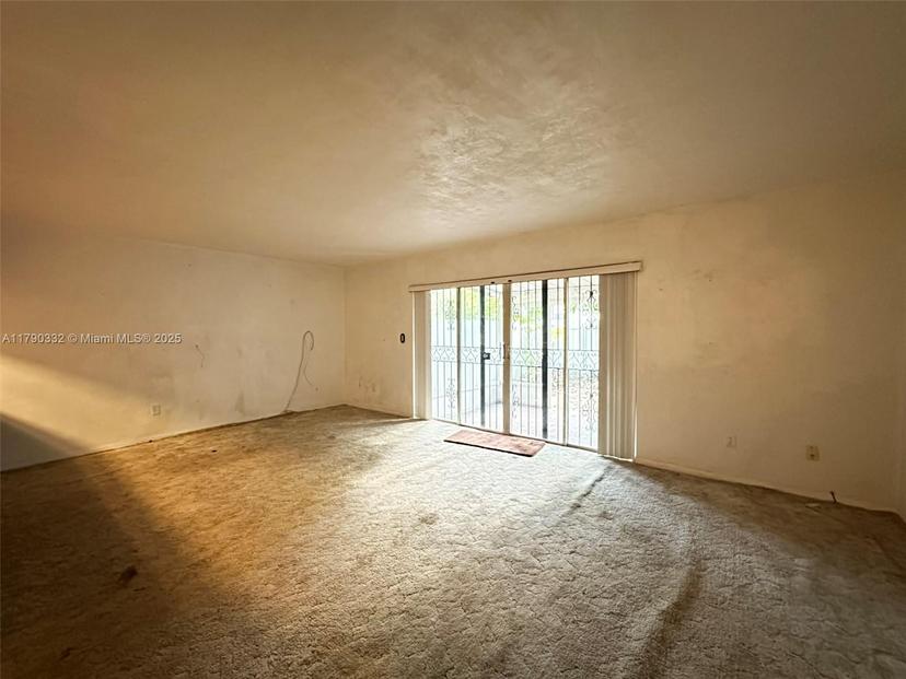 Picture of 7170 W 3Rd Ave, Hialeah FL 33014