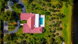 Picture of 1800 NW 105Th Ln, Coral Springs, FL 33071