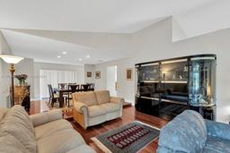 Picture of 1800 NW 105Th Ln, Coral Springs, FL 33071