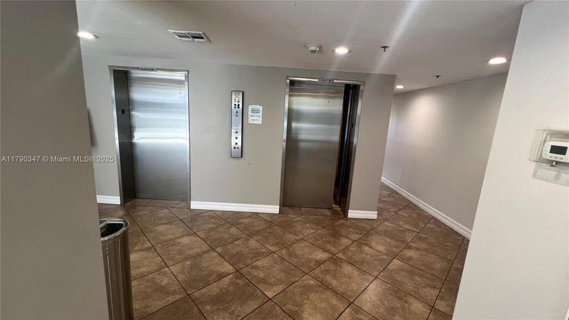 Picture of 16570 NE 26Th Ave # 4A, North Miami Beach FL 33160