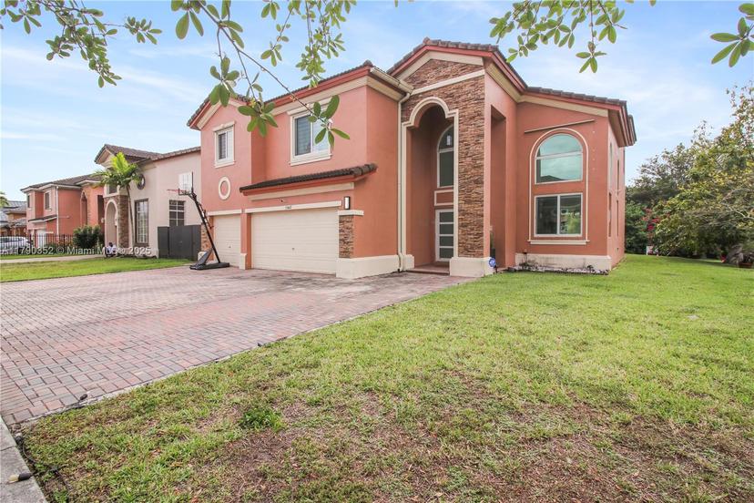 Picture of 15662 SW 8Th Ln, Miami FL 33194