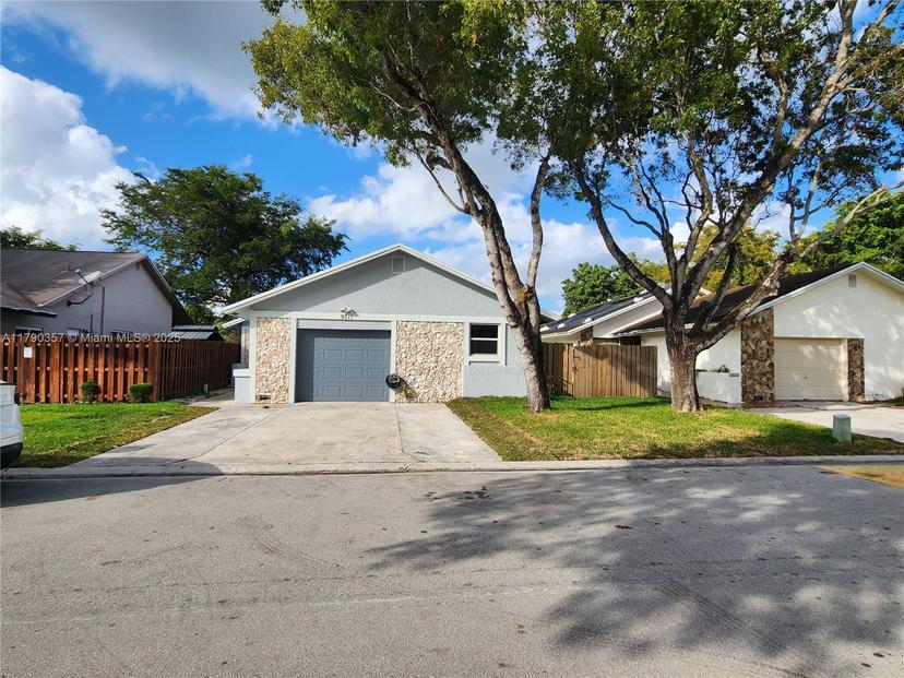 Picture of 9711 SW 57Th St, Cooper City FL 33328