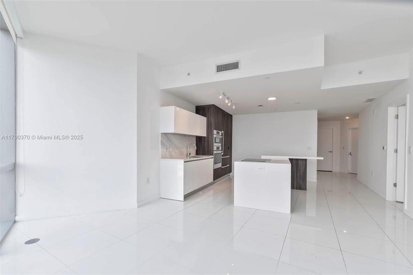 Picture of 851 NE 1St Ave # 1904, Miami FL 33132