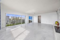Picture of 4001 Hillcrest Dr # 601, Hollywood, FL 33021