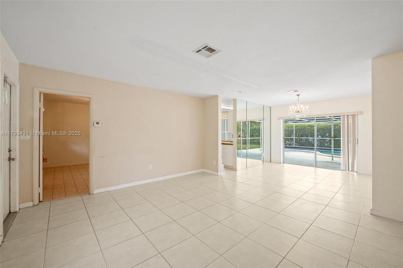 Picture of 14515 Mahogany Ct, Miami Lakes FL 33014