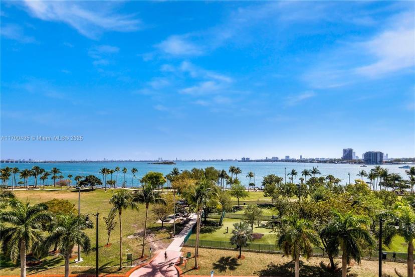 Picture of 1800 N Bayshore Dr # 509, Miami FL 33132