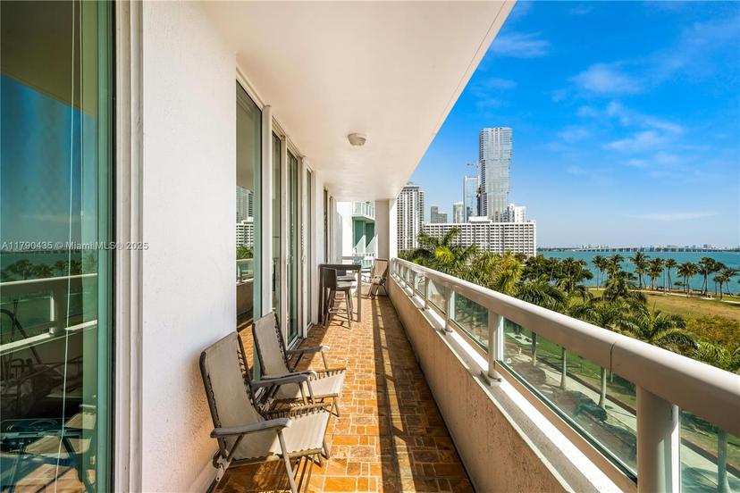 Picture of 1800 N Bayshore Dr # 509, Miami FL 33132