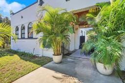 Picture of 318 SW 16Th Ave, Miami, FL 33135
