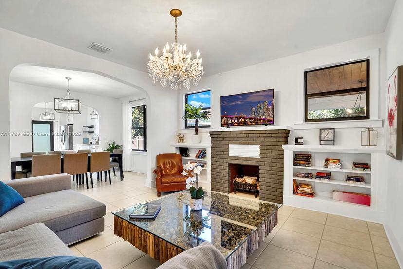 Picture of 318 SW 16Th Ave, Miami FL 33135