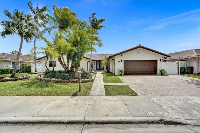 Picture of 12030 SW 92Nd St, Miami FL 33186