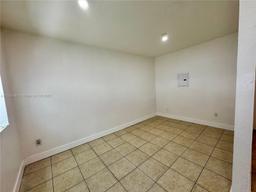 Picture of 1021 NW 3Rd St # 106, Miami, FL 33128