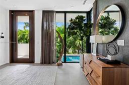 Picture of 121 2Nd Dilido Ter. Share A, Miami Beach, FL 33139