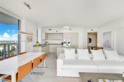 Picture of 4010 S Ocean Dr # T3708, Hollywood, FL 33019