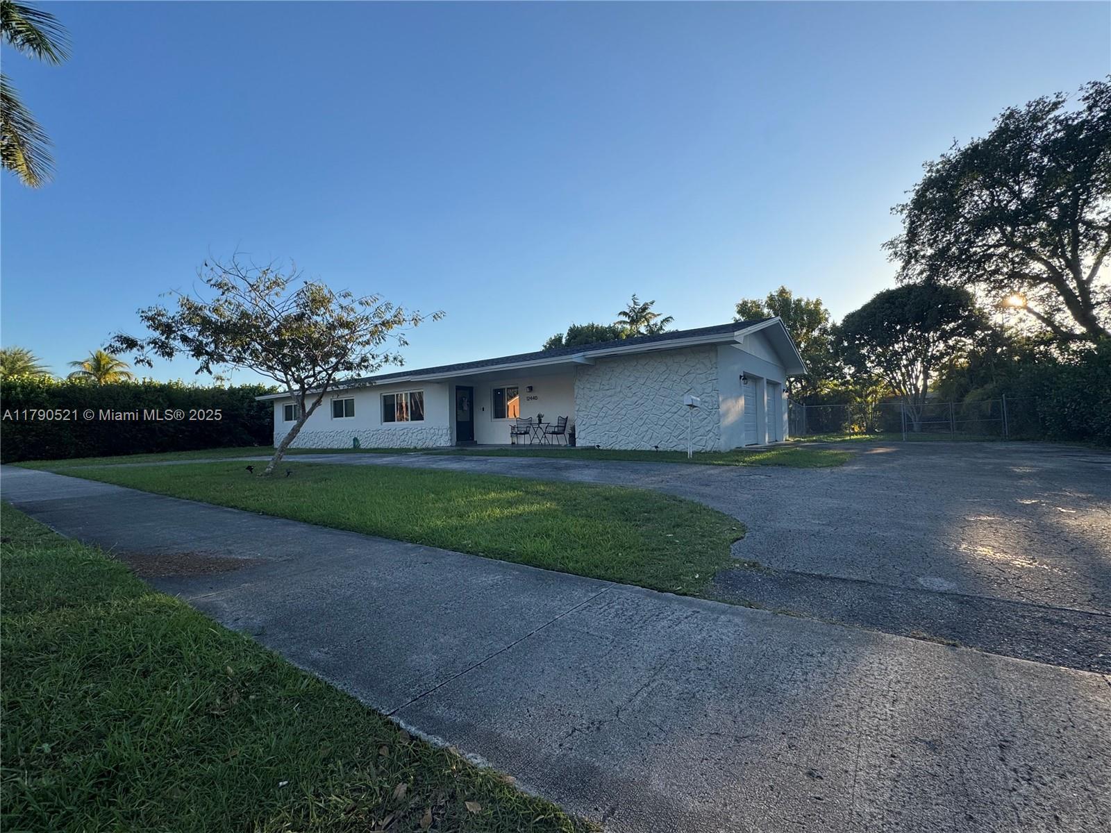 Picture of 12440 SW 107Th Ave, Miami, FL 33176