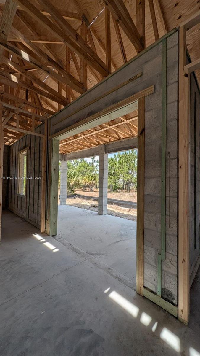 Picture of 2607 E 15Th St, Other City - In The State Of Florida FL 33972