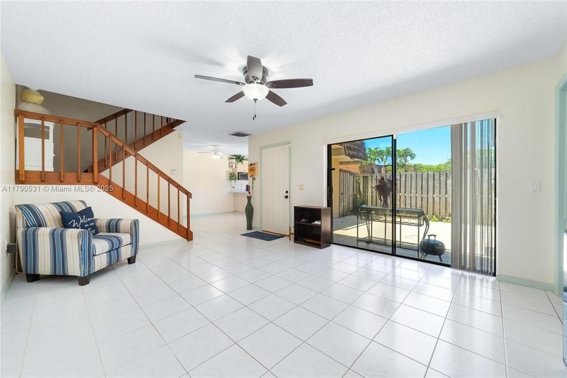 Picture of 720 7Th Ln, Green Acres FL 33463