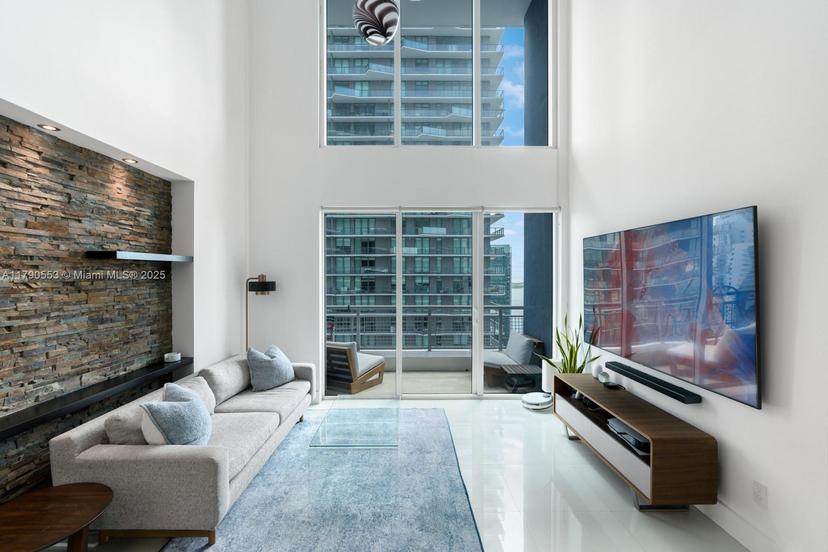 Picture of 60 SW 13Th St # 3808, Miami FL 33130