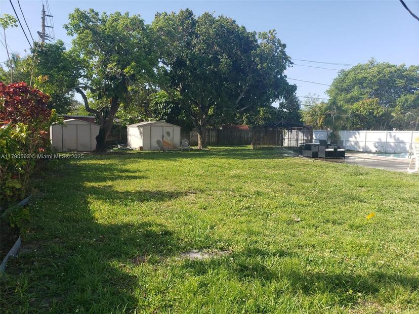 Picture of 3300 SW 40Th St, West Park FL 33023