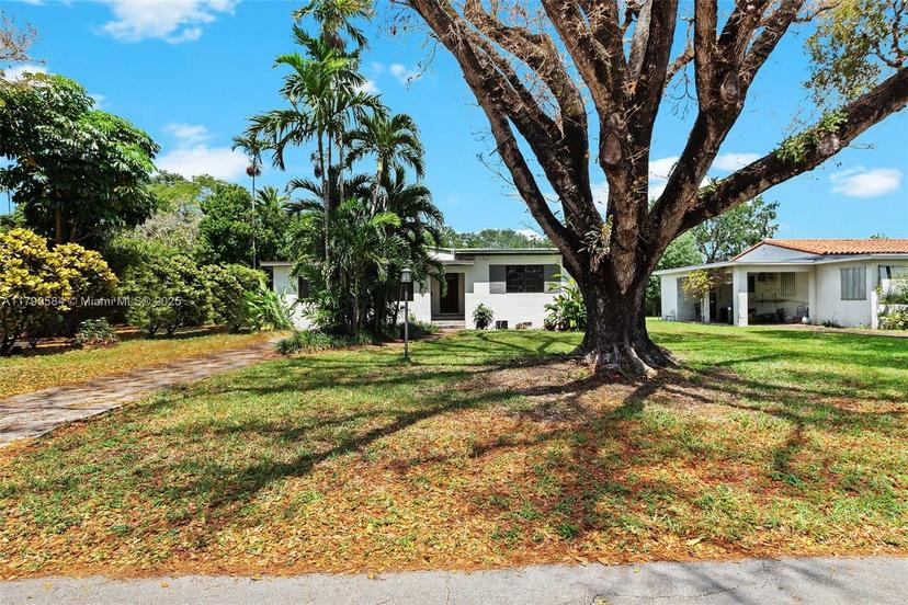 Picture of 621 Oriole Ave, Miami Springs FL 33166