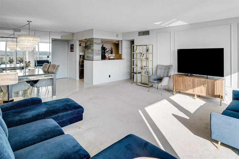Picture of 100 Bayview # 617, Sunny Isles Beach FL 33160