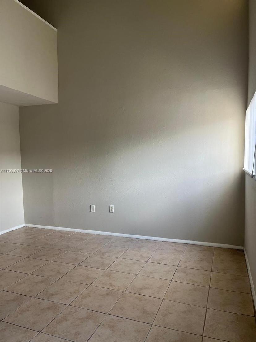Picture of 4002 Dolomite # A, Orlando FL 32839