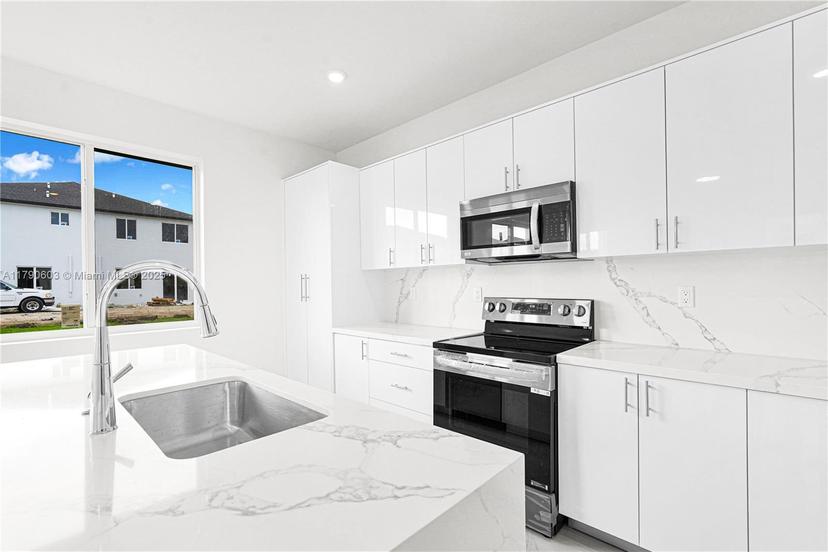 Picture of 22558 SW 124 Ct # A, Miami FL 33170