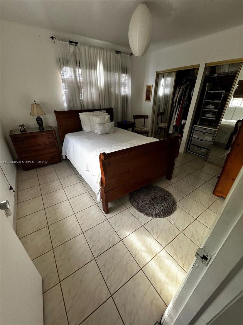 Picture of 16823 SW 113Th Ave # V41342, Miami FL 33157