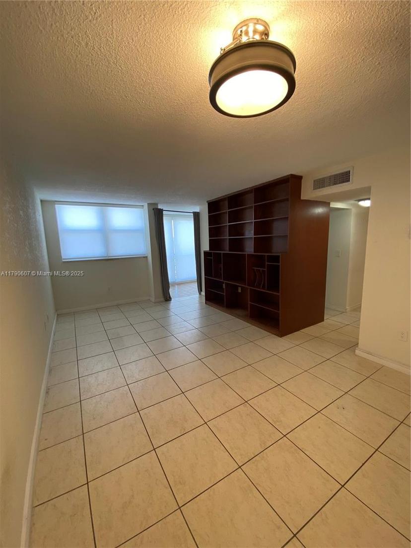 Picture of 9411 SW 4Th St # 404, Miami FL 33174