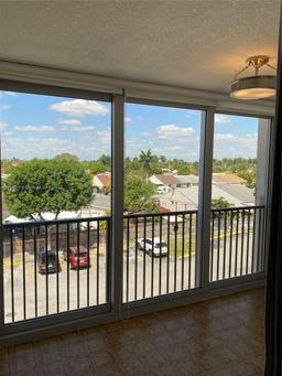 Picture of 9411 SW 4Th St # 404, Miami, FL 33174