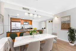 Picture of 50 Biscayne Blvd # 4004, Miami, FL 33132