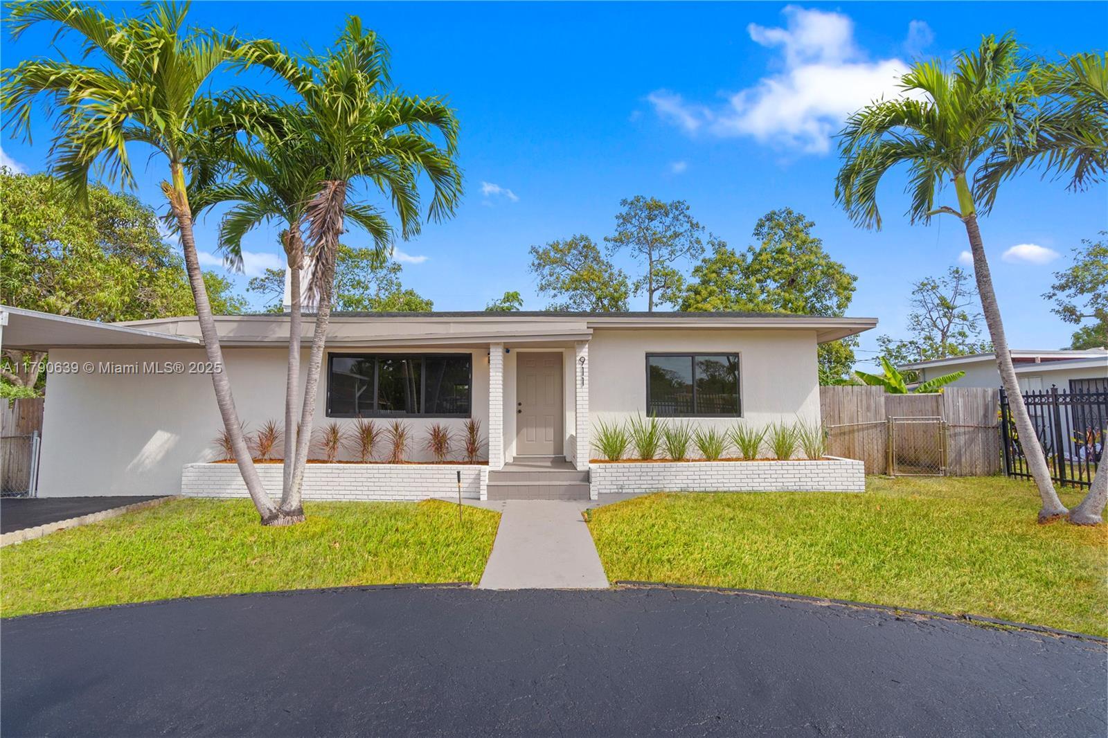 Picture of 911 NW 138Th St, Miami, FL 33168